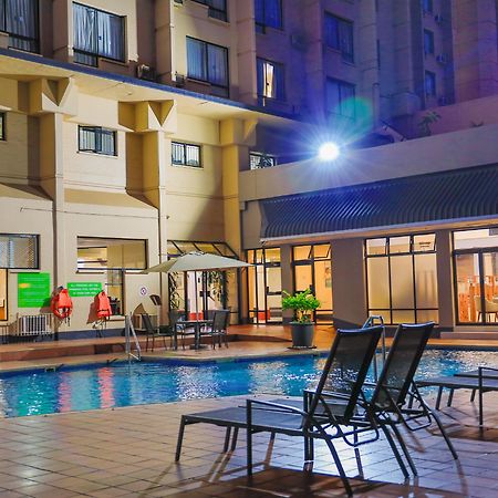 Holiday Inn - Harare By Ihg Kültér fotó