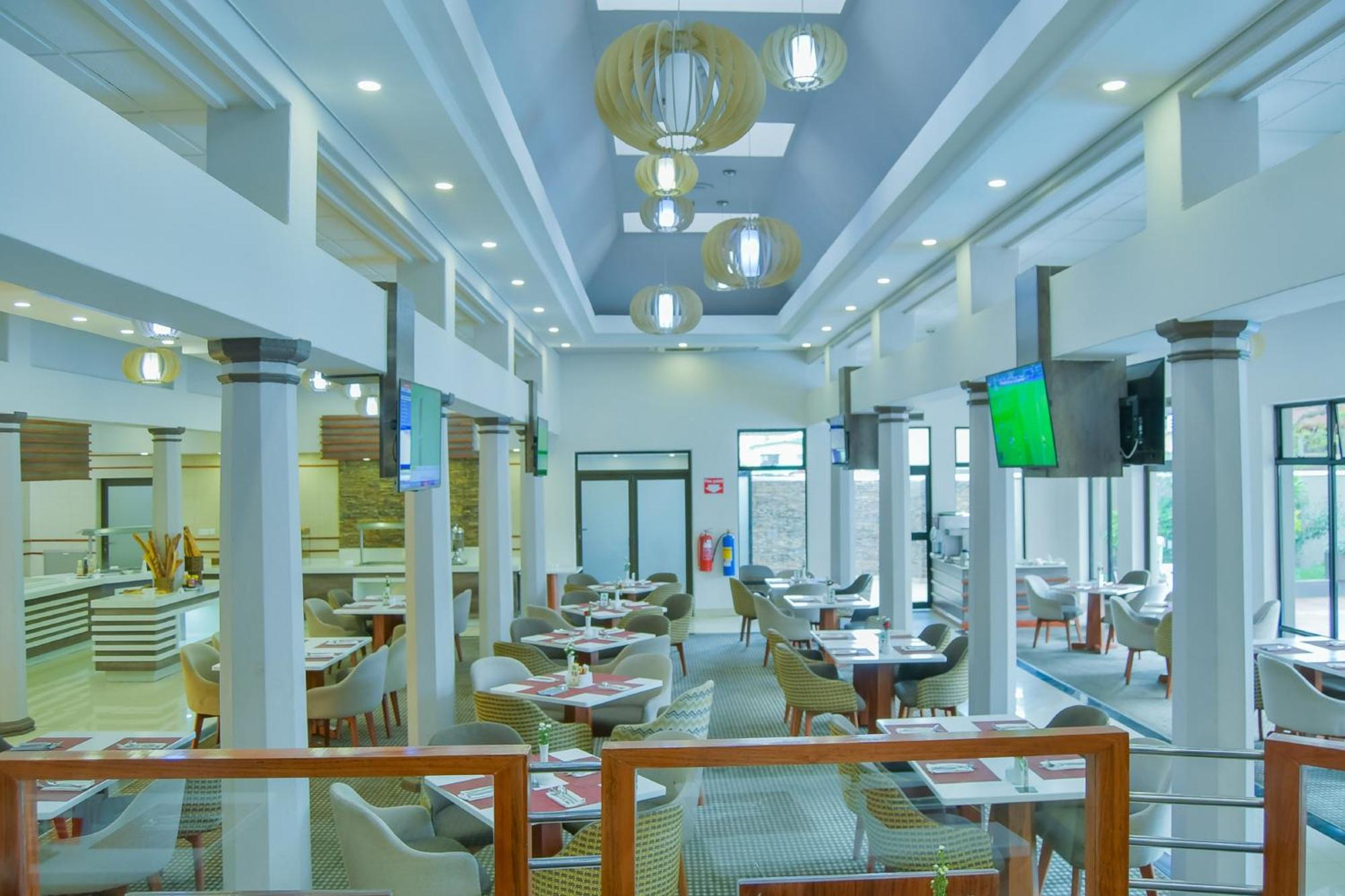 Holiday Inn - Harare By Ihg Kültér fotó