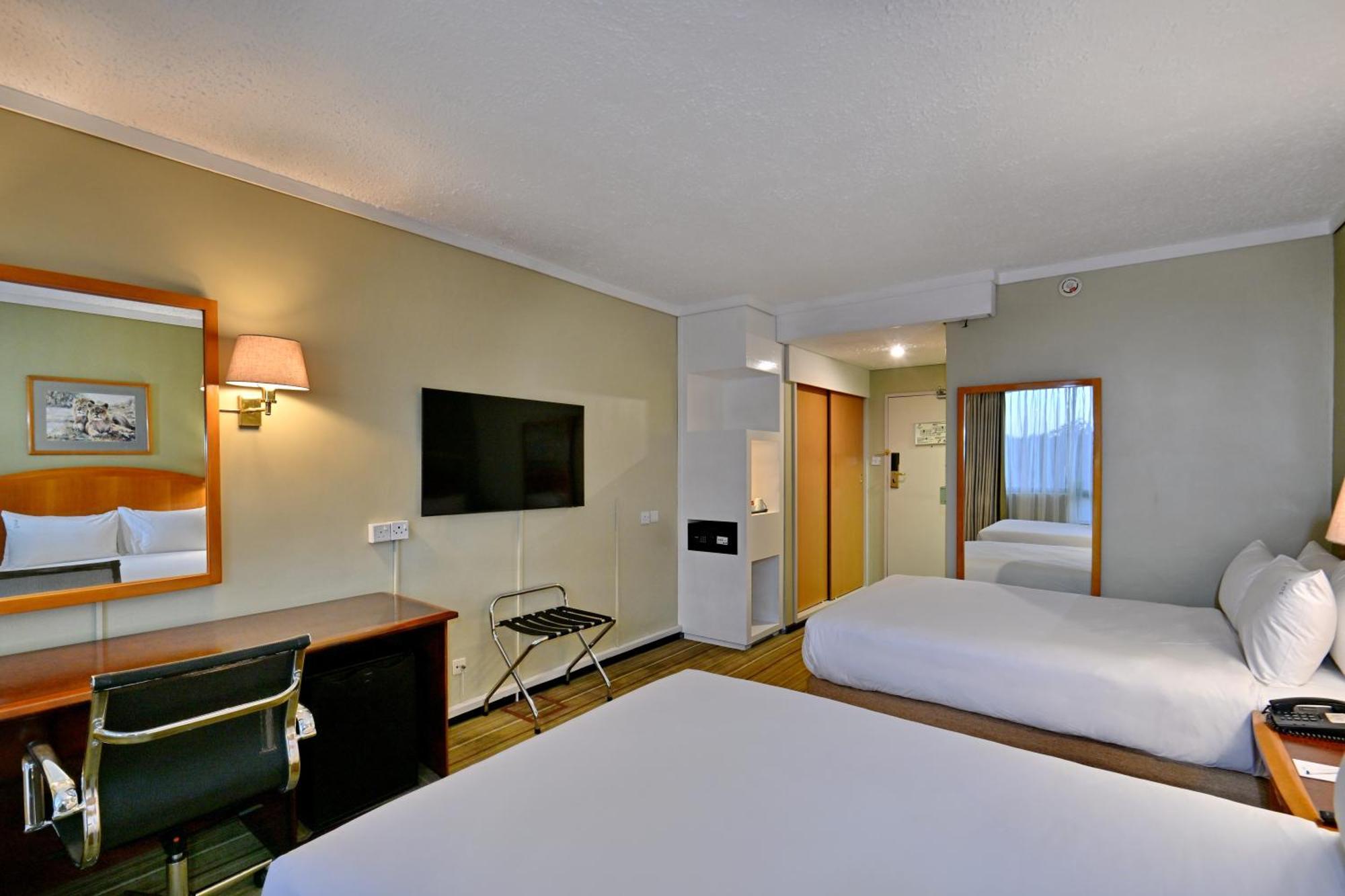 Holiday Inn - Harare By Ihg Kültér fotó