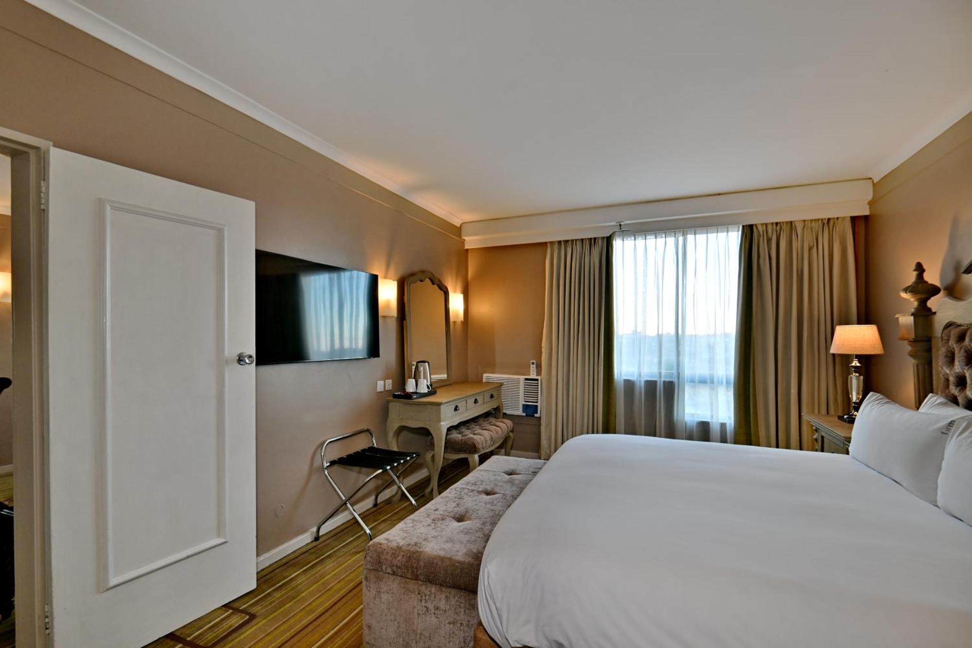 Holiday Inn - Harare By Ihg Kültér fotó