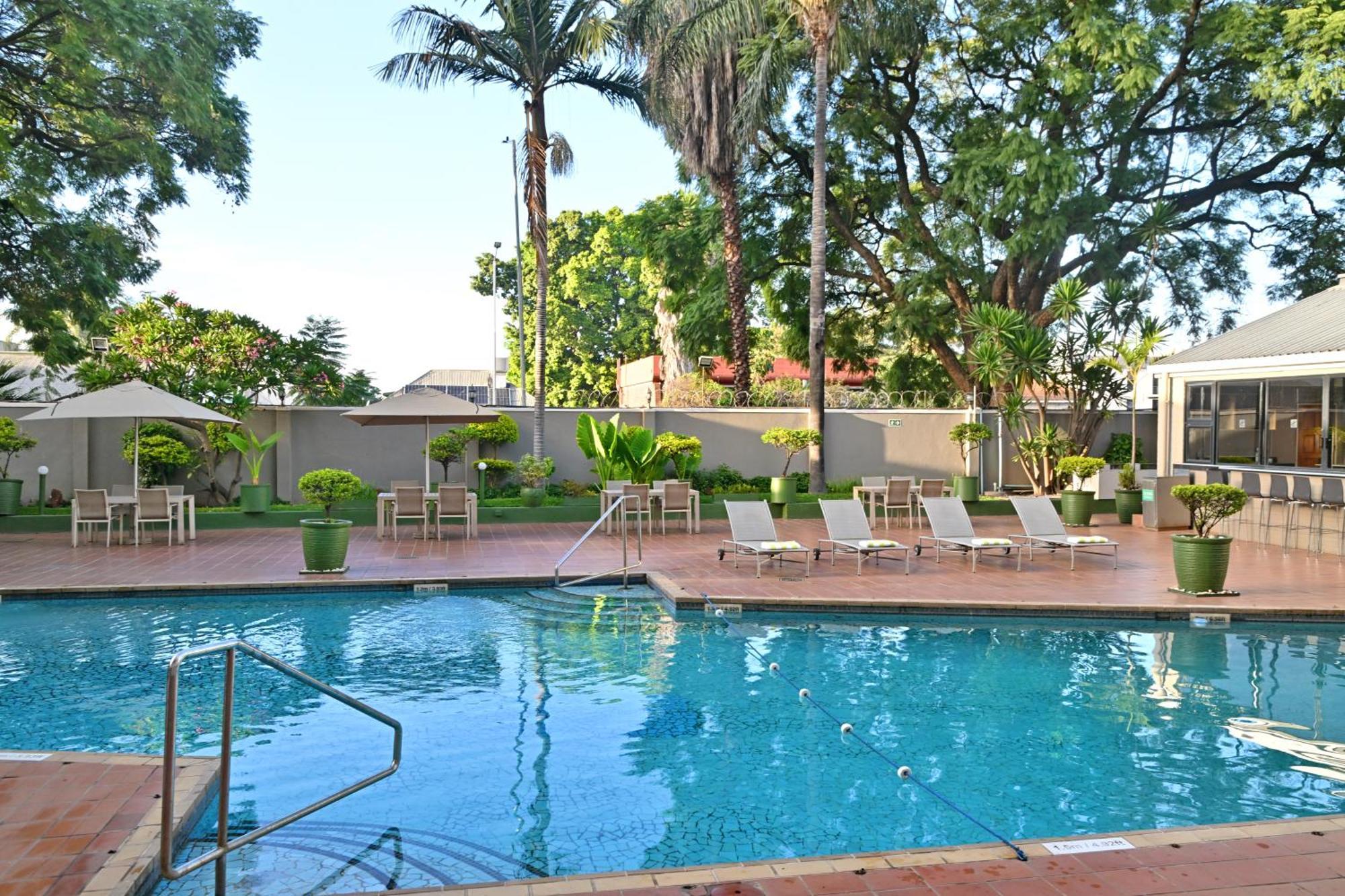 Holiday Inn - Harare By Ihg Kültér fotó